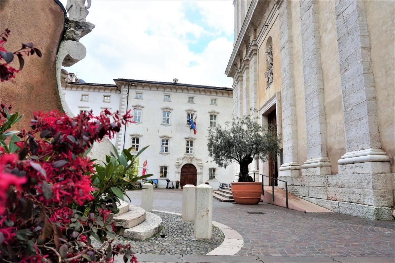 Villa Principessa Deluxe Arco Kültér fotó